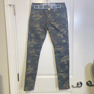 Junior Girl's Size 5/6 VIP Camo Skinny Jeans